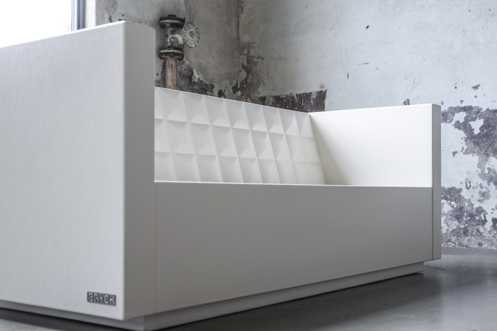 FIRM Chair FIRM Chair | WHITE