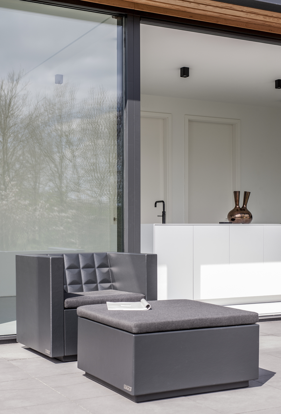 FIRM Chair FIRM Chair | WHITE