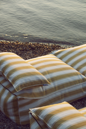 Stretch Daybed Gold | Limited Edition  