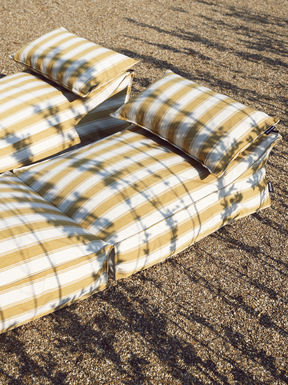  Loungebedden |  Stretch Daybed Gold - Limited Edition 