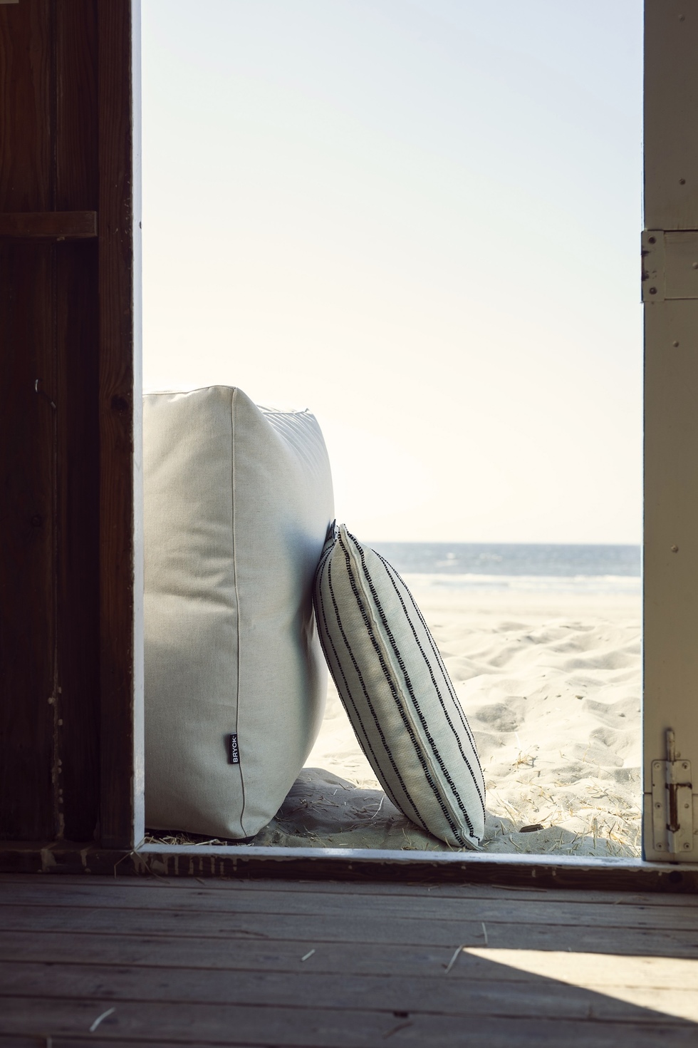 Stretch Daybed OUTSIDE THE LINES | Limited Edition 