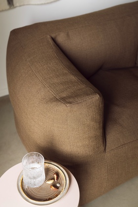 Hocker | LIMITED EDITION Hocker | Limited Edition | ROUGHLY LINEN