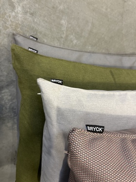 Quick shop product Leefkussen 120 x 120 / Clay Grey