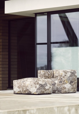 Hocker | LIMITED EDITION Hocker | Limited Edition | Flowers no. 2