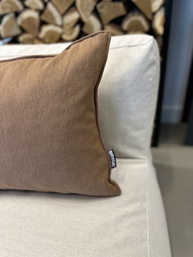 BRYCK KUSSENS  BRYCK KUSSEN | BROWN LIGHT 