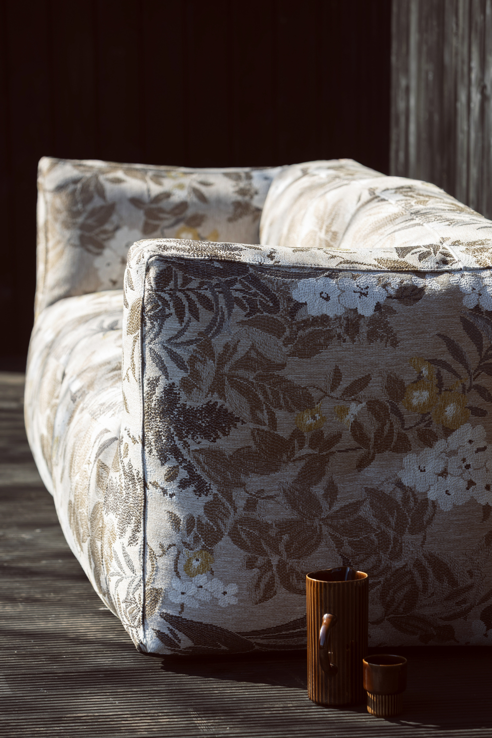 Loungemeubelen | Loungebanken |  Couch - 2,5 seat - Limited Edition - Flowers no. 2