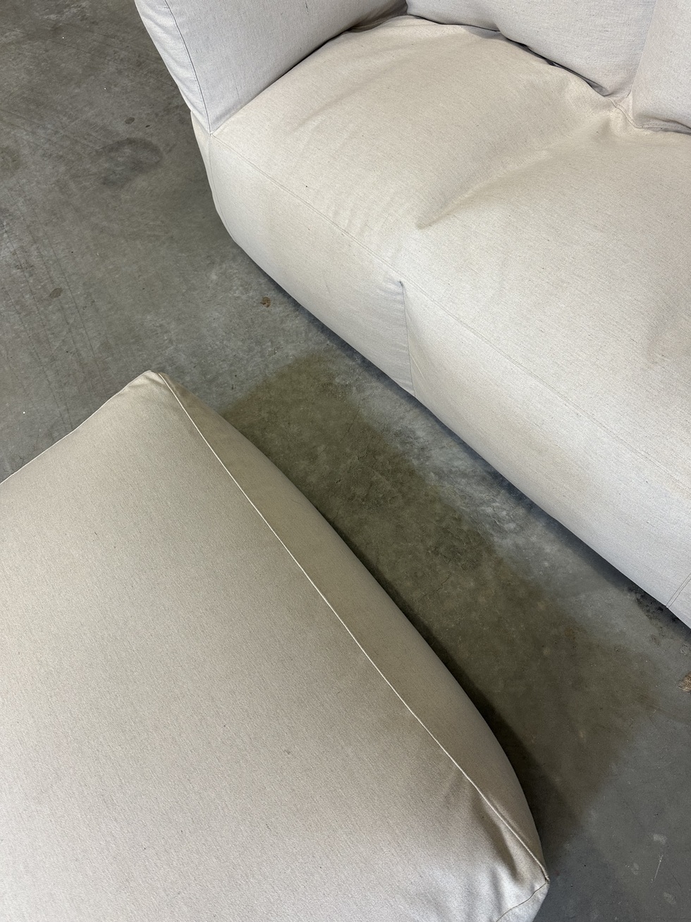 Quick shop product Couch 2-zits Off-white ECO | showroommodel 