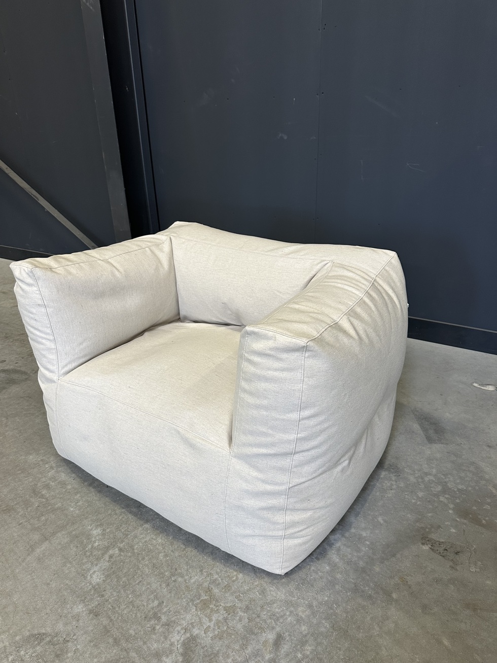 Quick shop product Chair Off-White ECO (showroommodel) 