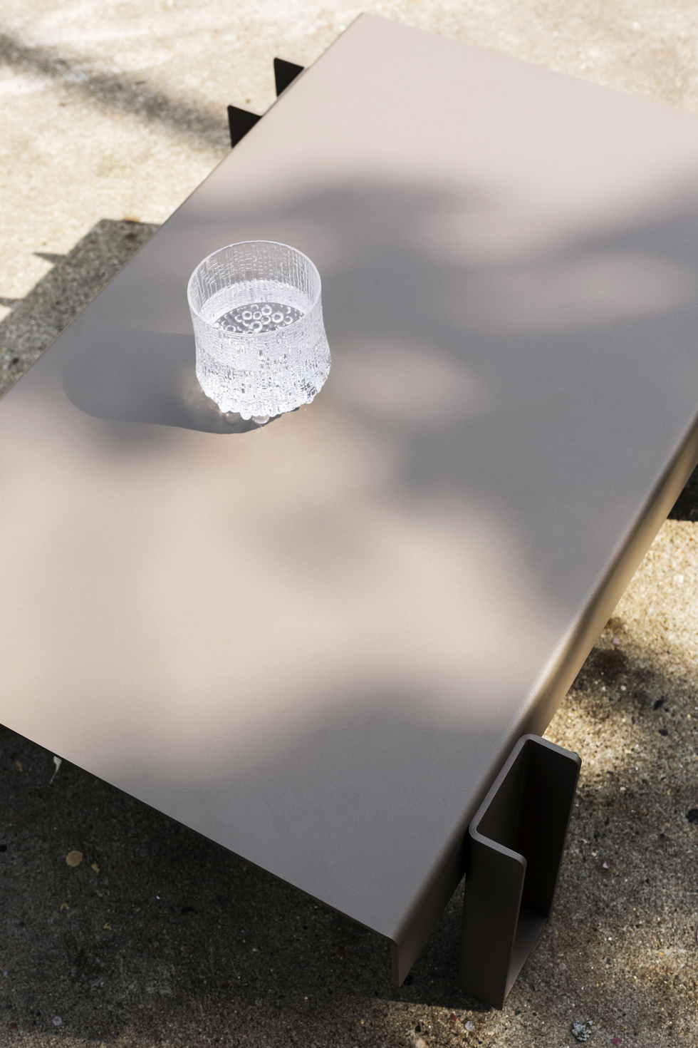 MUSTER Table Small 